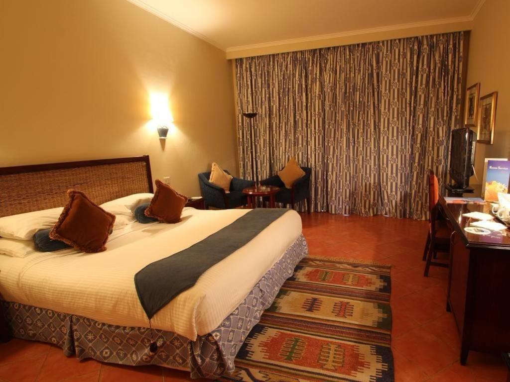 Апартаменти Porto Elsokhna Pyramids Seaview *