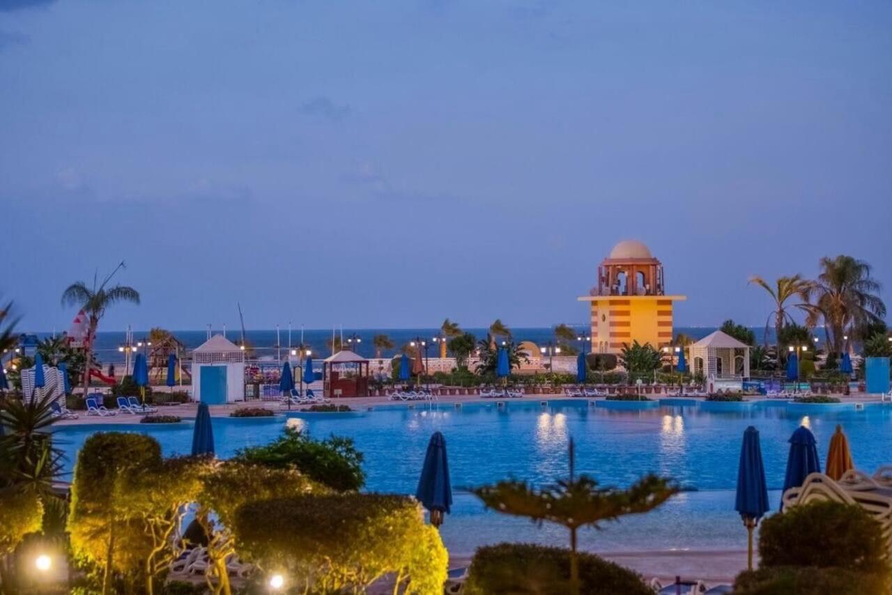Апартаменти Porto Elsokhna Pyramids Seaview Айн-Сохна